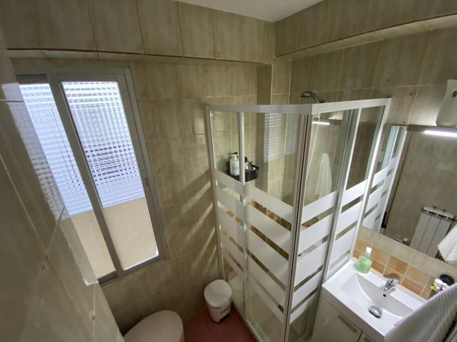 Habitacion Interior En Madrid Luaran gambar